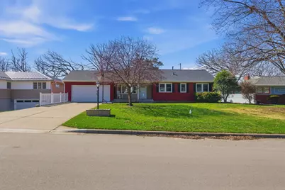 2095 Fairways Lane, Roseville, MN 55113 - Photo 1