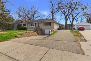 7321 5th Ave S, Richfield, MN 55423 - Photo 3