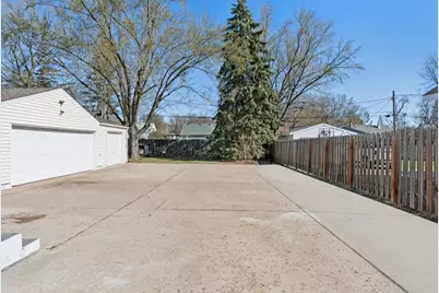 753 E Main Street, Anoka, MN 55303 - Photo 5