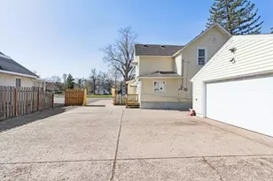 753 E Main St, Anoka, MN 55303 - Photo 7