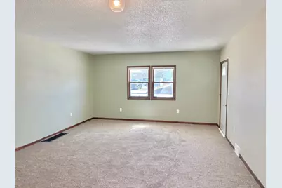 126 Central Avenue N, Eagle Bend, MN 56446 - Photo 3