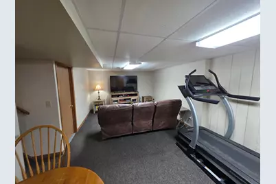 617 S Hiawatha Avenue, Pipestone, MN 56164 - Photo 35