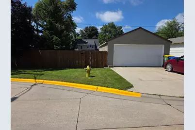 617 S Hiawatha Avenue, Pipestone, MN 56164 - Photo 39