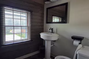 617 S Hiawatha Ave, Pipestone, MN 56164 - Photo 21
