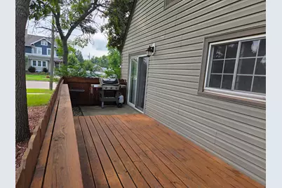 617 S Hiawatha Avenue, Pipestone, MN 56164 - Photo 27