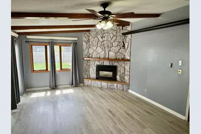905 W Chestnut Avenue, Olivia, MN 56277 - Photo 7