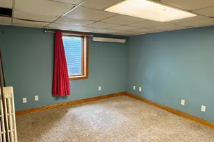 905 W Chestnut Ave, Olivia, MN 56277 - Photo 15