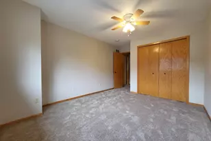 1850 Donegal Dr, Woodbury, MN 55125 - Photo 17