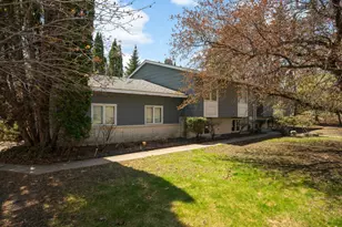 18885 Valley View Rd, Eden Prairie, MN 55346 - Photo 39