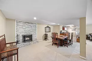 18885 Valley View Rd, Eden Prairie, MN 55346 - Photo 27