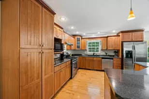18885 Valley View Rd, Eden Prairie, MN 55346 - Photo 11