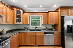 18885 Valley View Rd, Eden Prairie, MN 55346 - Photo 13