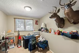 18885 Valley View Rd, Eden Prairie, MN 55346 - Photo 37