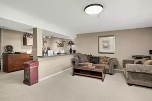 18885 Valley View Rd, Eden Prairie, MN 55346 - Photo 23