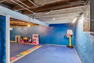 885 Case Ave, Saint Paul, MN 55106 - Photo 33
