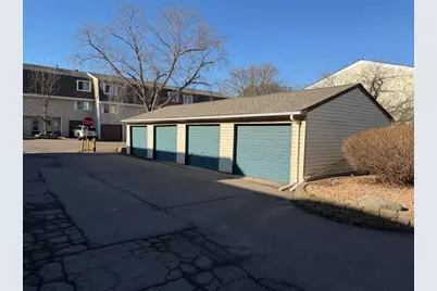 409 Dorland Place, Maplewood, MN 55119 - Photo 29