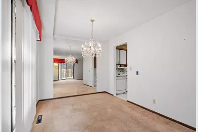 2409 Unity Avenue N, Golden Valley, MN 55422 - Photo 5
