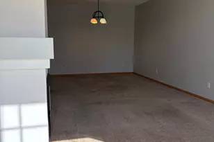 2989 Boulder Ridge Dr NW, Rochester, MN 55901 - Photo 7
