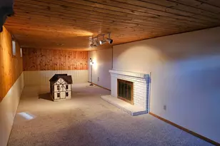 605 Park Valley Dr W, Hopkins, MN 55343 - Photo 11