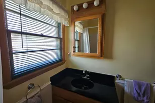 605 Park Valley Dr W, Hopkins, MN 55343 - Photo 15