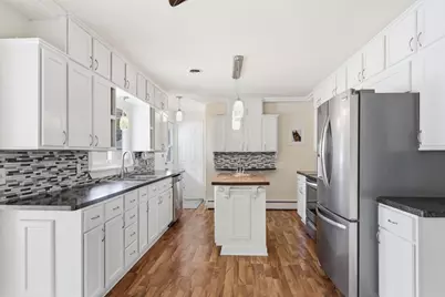 613 Monroe Street S, Shakopee, MN 55379 - Photo 13