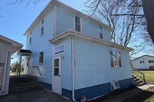 107 3rd Ave, Bellingham, MN 56212 - Photo 3