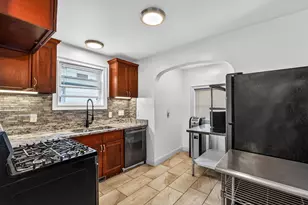 3025 16th Ave S, Minneapolis, MN 55407 - Photo 9