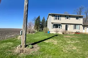 135 S Stenstrum Ave, Dunnell, MN 56127 - Photo 3
