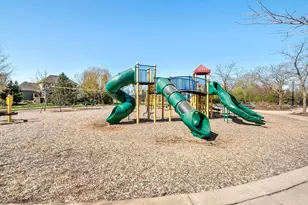 10732 Falling Water Ln, Woodbury, MN 55129 - Photo 25