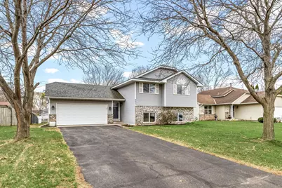 9623 Hamlet Avenue S, Cottage Grove, MN 55016 - Photo 1