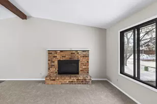 7062 Sherwood Rd, Woodbury, MN 55125 - Photo 5