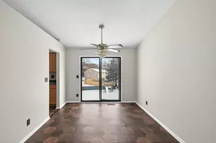 7062 Sherwood Rd, Woodbury, MN 55125 - Photo 7