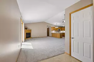 1135 Hidden Ln, New Richmond, WI 54017 - Photo 3
