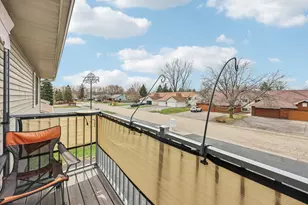 3276 Greenbrier St, Vadnais Heights, MN 55127 - Photo 13