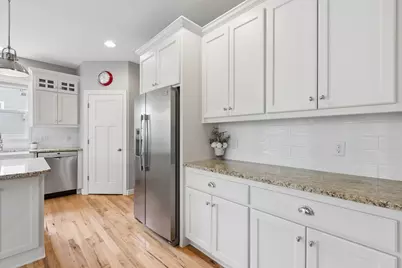 6013 Little Creek Lane, Rockford, MN 55373 - Photo 11