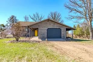 19867 Twin Lakes Rd, Little Falls, MN 56345 - Photo 11