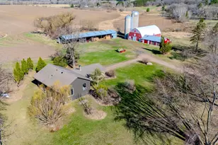 19867 Twin Lakes Rd, Little Falls, MN 56345 - Photo 1