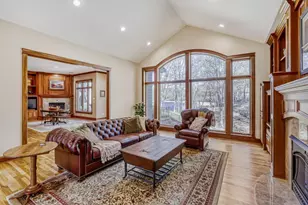 2656 N Saunders Lake Dr, Minnetrista, MN 55364 - Photo 9
