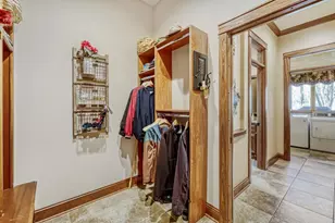 2656 N Saunders Lake Dr, Minnetrista, MN 55364 - Photo 43