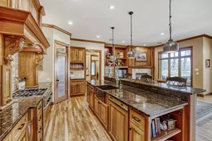 2656 N Saunders Lake Dr, Minnetrista, MN 55364 - Photo 13