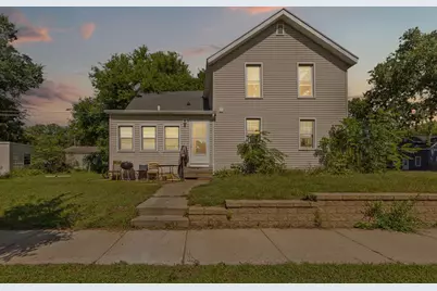 2306 4th Street, Eau Claire, WI 54703 - Photo 5
