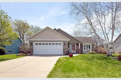 9681 82nd Street S, Cottage Grove, MN 55016 - Photo 1