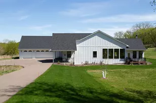 1191 42nd St, Hudson, WI 54016 - Photo 7