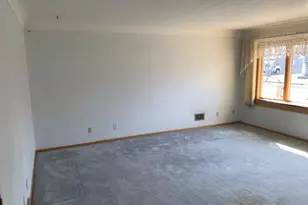 924 14th St W, Hastings, MN 55033 - Photo 3