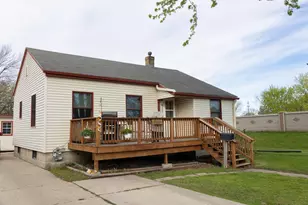 519 Morningside Dr, Worthington, MN 56187 - Photo 3