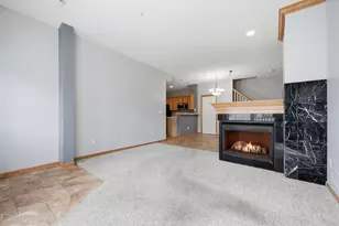 857 Braunworth Ct, Chaska, MN 55318 - Photo 13