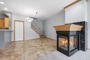 857 Braunworth Ct, Chaska, MN 55318 - Photo 15
