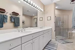 7052 Crowne Oak Rd, Eden Prairie, MN 55344 - Photo 33