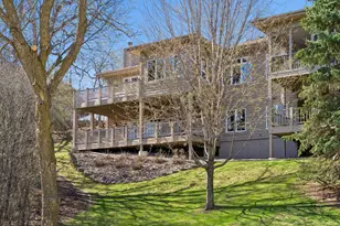 7052 Crowne Oak Rd, Eden Prairie, MN 55344 - Photo 55