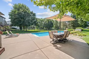 11239 Apennine Way, Inver Grove Heights, MN 55077 - Photo 7